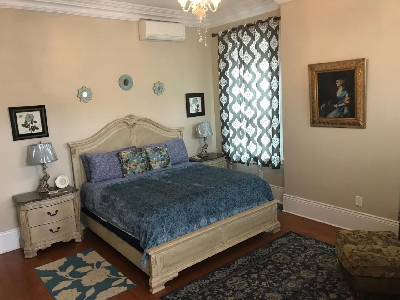 Wg Creole House 1850 Hotel New Orleans Room photo