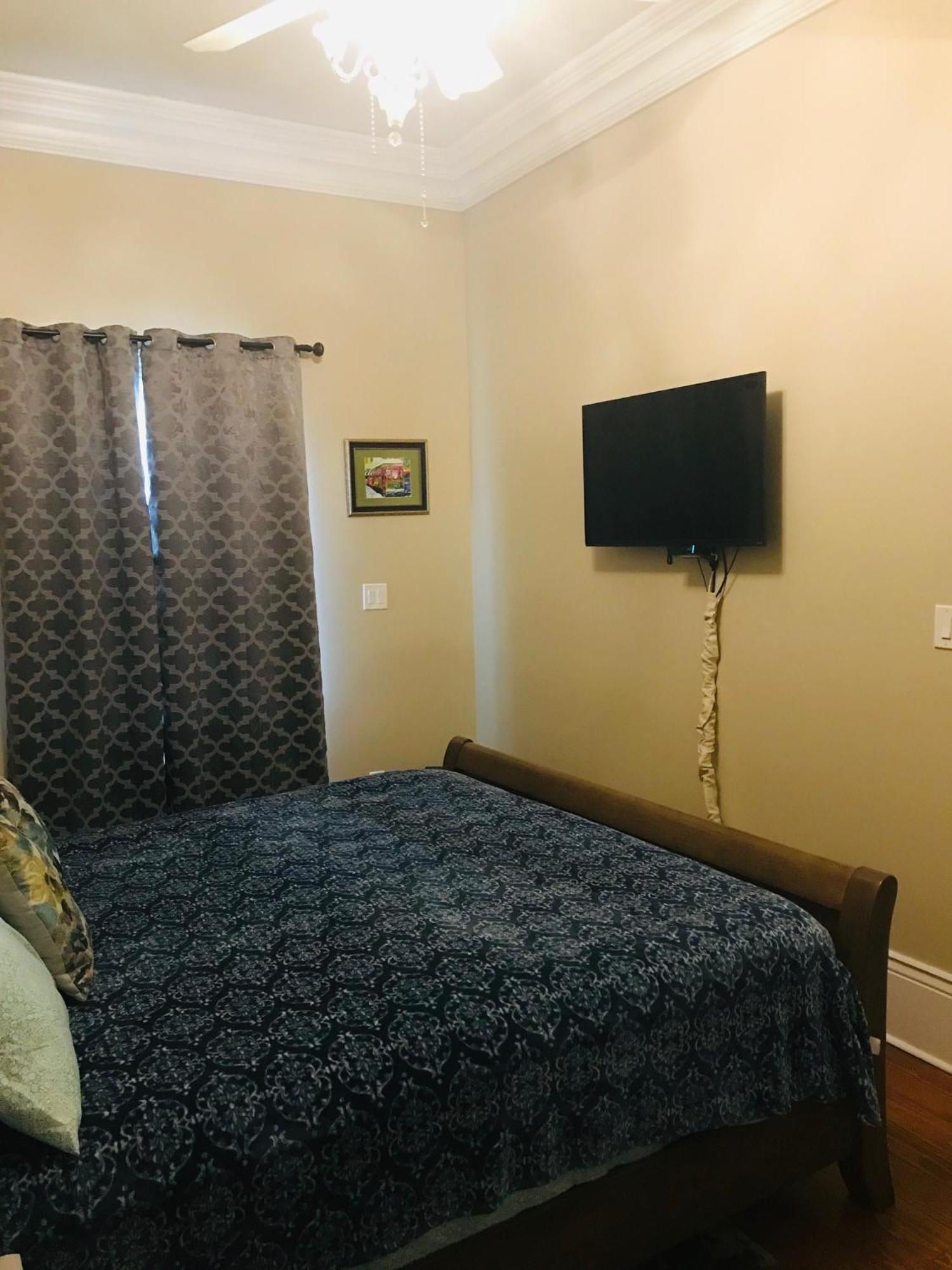 Wg Creole House 1850 Hotel New Orleans Room photo